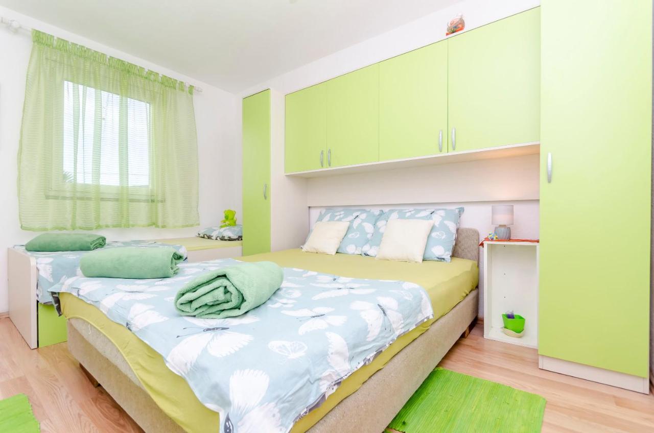 Apartment Branislava Рогозниця Екстер'єр фото